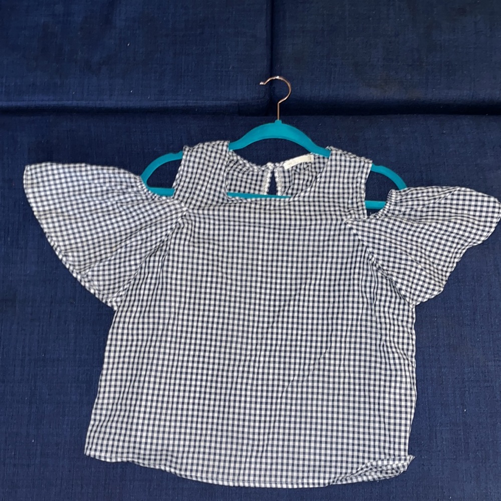 NWOT Off The Shoulder Flowy Gingham Shirt